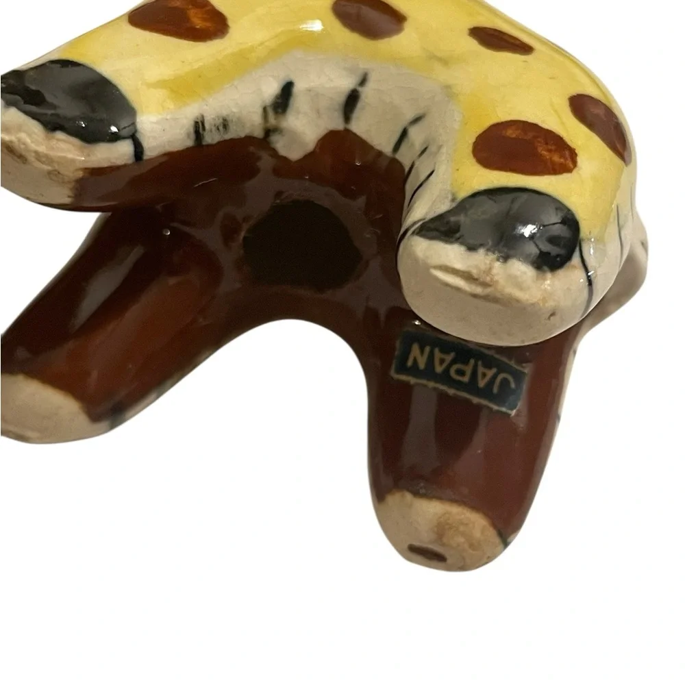 Vintage Hand-Painted Ceramic Giraffe Salt & Pepper Shakers Set Made In Japan